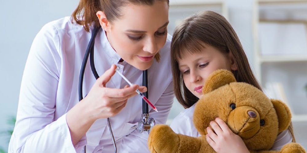 Все что важно знать об аллергических реакциях у детей на вакцины