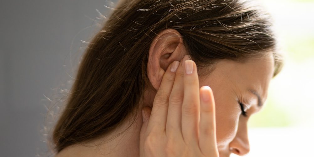 Чому після застуди можна втратити слух?